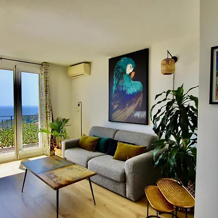 Panoramic Sea View Of The French Riviera, Parking *